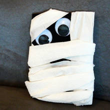 Zaproszenia w kształcie duchów – jak zrobić?