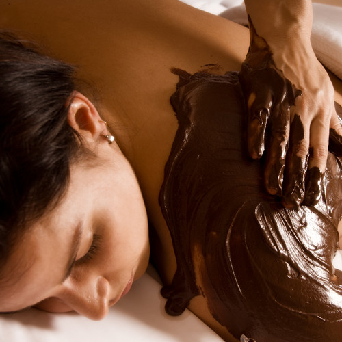 Jak przygotować czekoladowy olejek do masażu?