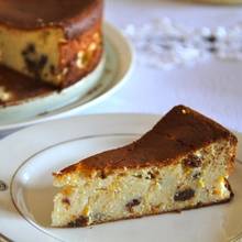 Sernik z rodzynkami na święta i nie tylko