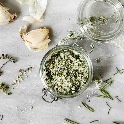 Jak przygotować sól ziołową?