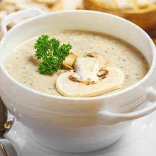 Pyszna zupa-krem z pieczarkami