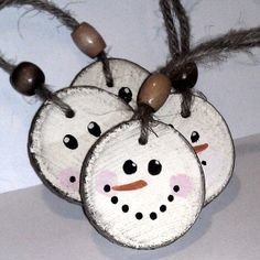 Ozdoby choinkowe z drewna – przykład pierwszy