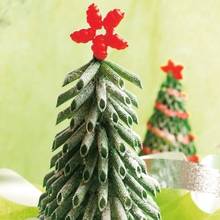 Ciekawy łańcuch z makaronu na choinkę