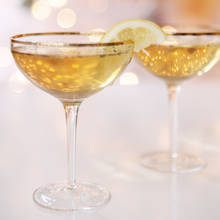 W jaki sposób przygotować koktajl szampański?