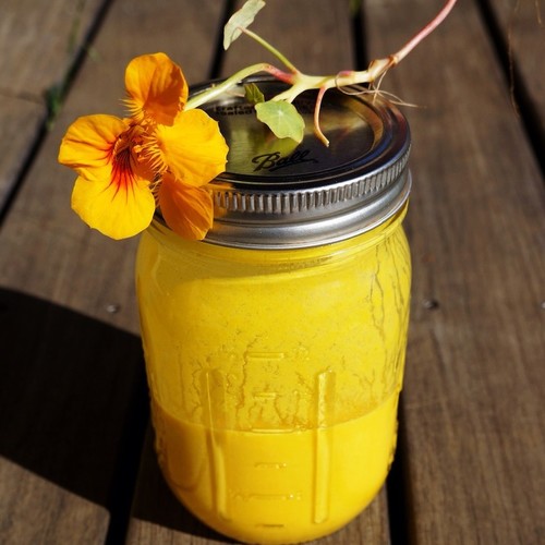 Wyjątkowy sos mandarynkowo-cytrynowy o korzennym aromacie