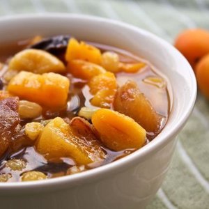 Przygotowanie wigilijnego kompotu – krok pierwszy