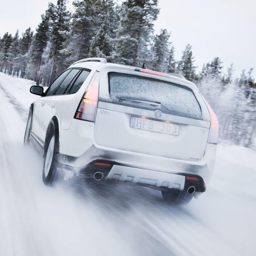 Zasady bezpiecznej jazdy samochodem zimą