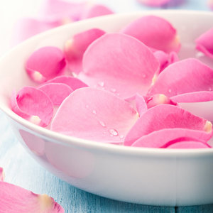 Zalety toniku różanego