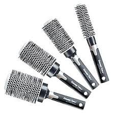 Szczotka dla włosów pozbawionych objętości