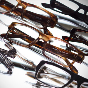 Twarz podłużna lub trójkątna