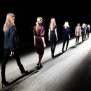 Jak się ubierać, aby wyglądać modnie?