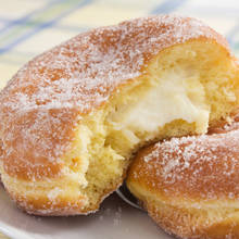 Smaczne pączki z serem na tłusty czwartek