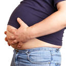 Co powoduje otyłość brzuszną?