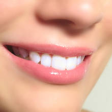 Jak zachować biel zębów?