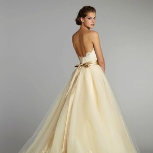 Suknia z wyprzedaży