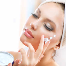 Właściwe sposoby przechowywania kremów