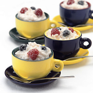 Owoce w filiżankach