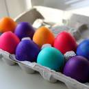 Jak zrobić kolorowe jajka za pomocą bibuły?