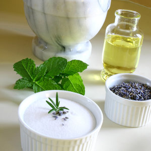 Ziołowy tonik do twarzy