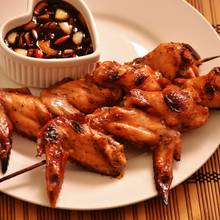 Pyszne pikantne skrzydełka z grilla