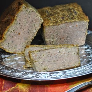 Jak przygotować smaczny pasztet drobiowy na święta?