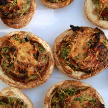 Ciekawe danie – grillowane pieczarki z kozim serem