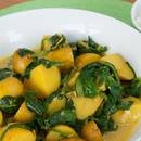 Dobry obiad – młode ziemniaki ze szpinakiem