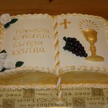 Jak wykonać tort komunijny w kształcie książki?