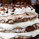 Tort bezowy na Pierwszą Komunię