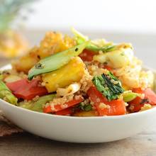 Sałatka po hawajsku na rodzinne spotkanie