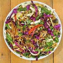 Jak zrobić sałatkę z makaronu i selera?