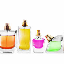 Jak przedłużyć działanie perfum?