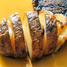 Jak właściwie grillować ziemniaki?