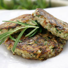 Smaczny obiad – placki z ziemniaków i cukinii