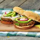 Jak przygotować kotlety sojowe z warzywami?