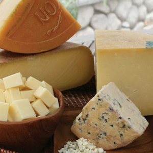 Ser pleśniowy z czosnkiem