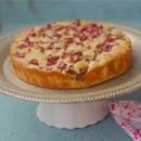 Pyszne ciasto z rabarbarem i migdałami