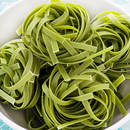 Jak przygotować doskonały makaron ze szpinakiem?