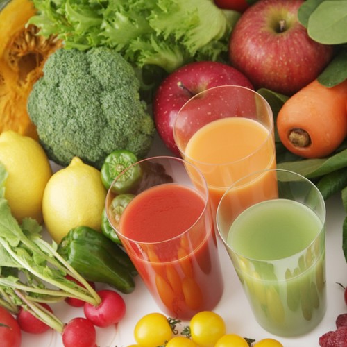 Przepisy na zdrowe soki warzywne i owocowe