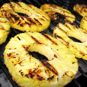 Ananas z sokiem cytrynowym