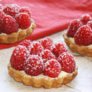 Zachwycająca tarta malinowa z kruszonką