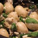 Zdrowa sałatka z bobem i ziemniakami