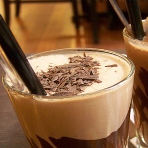 Zimna czekolada z lodami