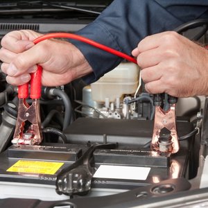 Montowanie akumulatora