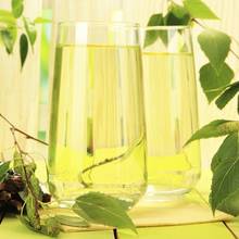 W jaki sposób przygotować napar z liści brzozy?