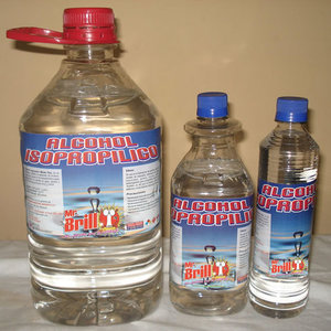 Jak działa alkohol izopropylowy?