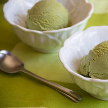 Oryginalne lody z zielonej herbaty