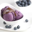 Doskonały deser na lato – lody jagodowe