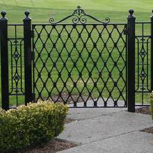 Zasady malowania metalowych elementów w ogrodzie