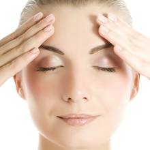 Serum nawilżające do suchej skóry – jak je przygotować?